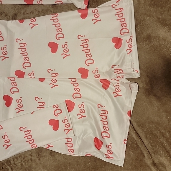 Lounge wear. One piece. Size medium - Picture 2 of 11